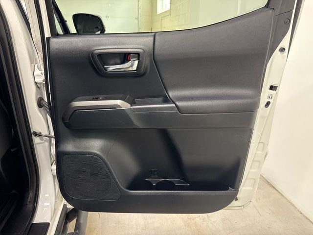 2016 Toyota Tacoma TRD Off-Road Double Cab 2WD V6 Automatic - 23008933 - 48