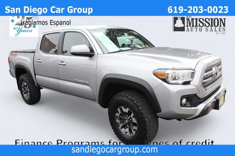 2016 Toyota Tacoma TRD Off-Road Double Cab 4WD V6 Manual  - 22597753 - 0