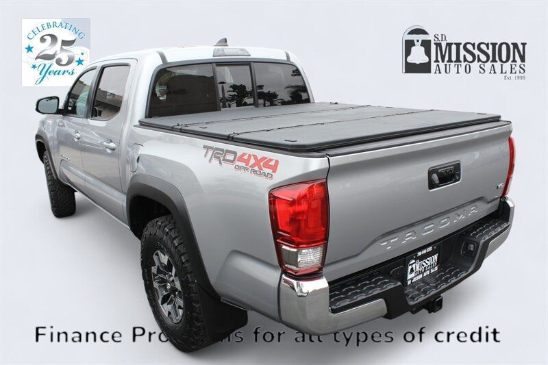 2016 Toyota Tacoma TRD Off-Road Double Cab 4WD V6 Manual  - 22597753 - 4