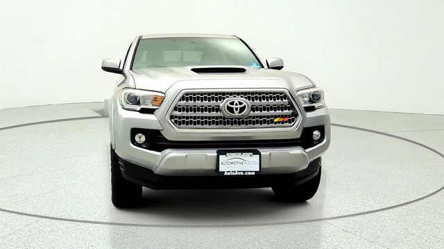 2016 Toyota Tacoma TRD Off-Road Double Cab 4WD V6 Manual w/ Tow Pkg & Overland Rack - 23047658 - 1