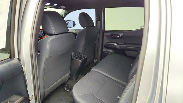 2016 Toyota Tacoma TRD Off-Road Double Cab 4WD V6 Manual w/ Tow Pkg & Overland Rack - 23047658 - 20