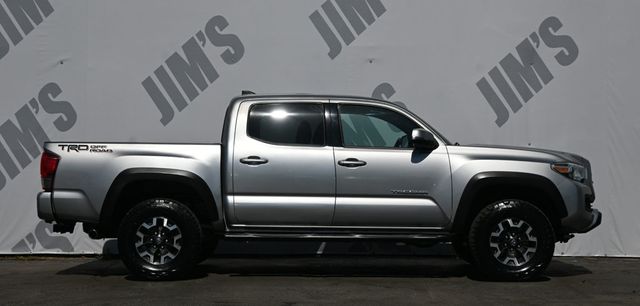 2016 Toyota Tacoma TRD Off-Road Double Cab New Tires - 22990362 - 3