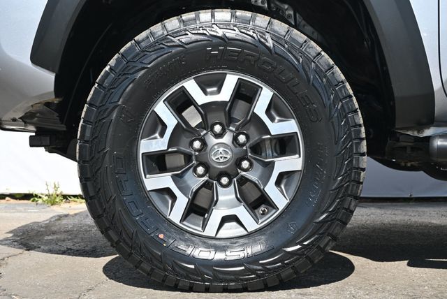 2016 Toyota Tacoma TRD Off-Road Double Cab Premium/Technology Package New Tires - 22990362 - 5