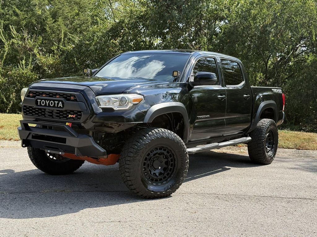 2016 Toyota Tacoma TRD Off-Road/Rough Country Lift/Rear Camera/4x4/Tow Pkg - 23079662 - 0