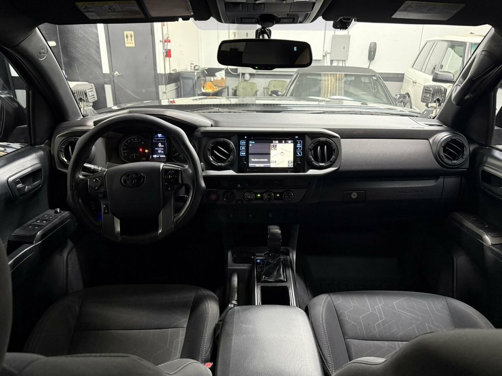 2016 Toyota Tacoma TRD Off-Road/Rough Country Lift/Rear Camera/4x4/Tow Pkg - 23079662 - 11