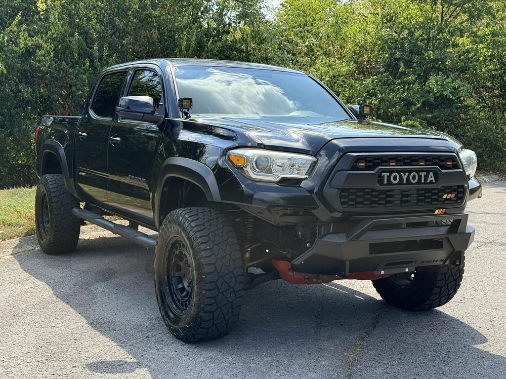 2016 Toyota Tacoma TRD Off-Road/Rough Country Lift/Rear Camera/4x4/Tow Pkg - 23079662 - 7