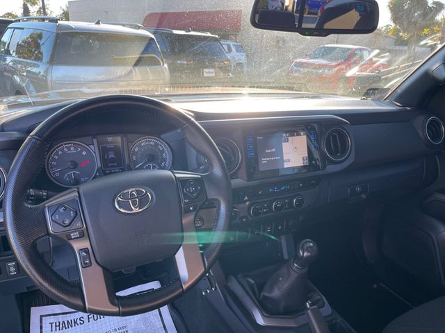 2016 Toyota Tacoma TRD OFF-ROAD WITH TRD-OFF ROAD, PREMIUM & TECH PACKAGE - 22941136 - 11