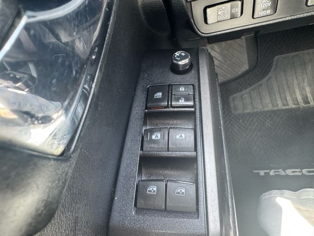2016 Toyota Tacoma TRD Sport - 23029064 - 15
