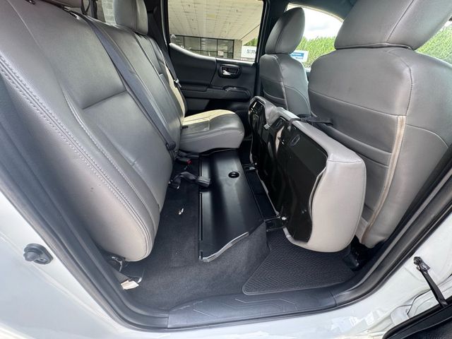 2016 Toyota Tacoma TRD Sport - 23029064 - 30