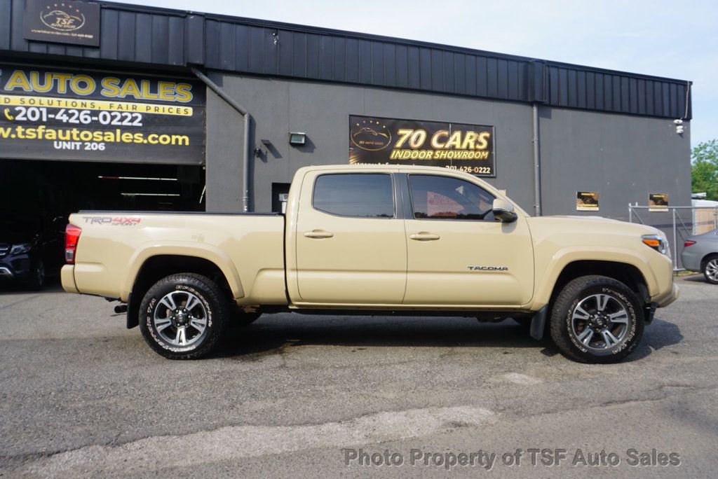 2016 Toyota Tacoma TRD Sport Double Cab 4WD LB V6 Automatic LONG BED - 23045685 - 7