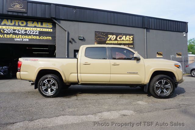 2016 Toyota Tacoma TRD Sport Double Cab 4WD LB V6 Automatic LONG BED - 23045685 - 7