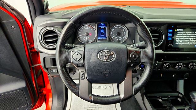 2016 Toyota Tacoma TRD Sport Double Cab 4WD LB V6 Automatic w/ Tow Package - 23026771 - 12