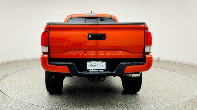 2016 Toyota Tacoma TRD Sport Double Cab 4WD LB V6 Automatic w/ Tow Package - 23026771 - 5