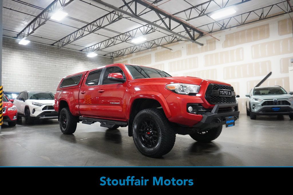 2016 Toyota Tacoma TRD Sport Double Cab 4WD V6 Automatic - 22947325 | Video 1