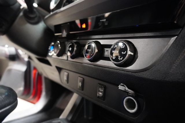 2016 Toyota Tacoma TRD Sport Double Cab 4WD V6 Automatic - 22947325 - 10