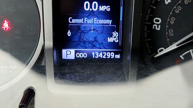 2016 Toyota Tacoma TRD Sport Double Cab 4WD V6 Automatic - 22949797 - 14