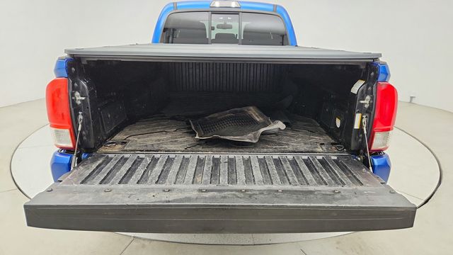 2016 Toyota Tacoma TRD Sport Double Cab 4WD V6 Automatic - 22949797 - 21