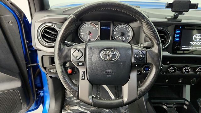 2016 Toyota Tacoma TRD Sport Double Cab 4WD V6 Automatic with Towing Package - 22949797 - 12