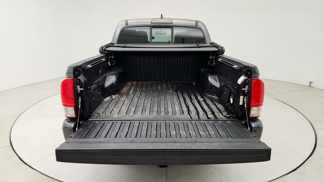 2016 Toyota Tacoma TRD Sport Double Cab 4WD V6 Automatic w/ Premium & Tech. Package - 22947429 - 20