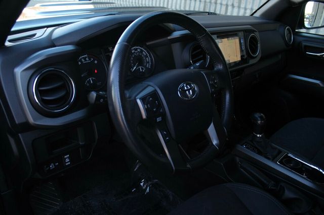 2016 Toyota Tacoma TRD SPORT DOUBLE CAB W/ NAVIGATION, PUSH/START - 22984982 - 23