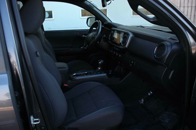 2016 Toyota Tacoma TRD SPORT DOUBLE CAB W/ NAVIGATION, PUSH/START - 22984982 - 7