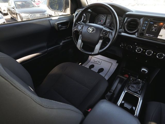 2016 Toyota Tacoma TRD Sport V6 - 23089713 - 39