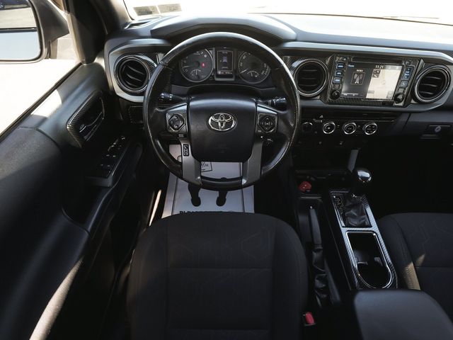 2016 Toyota Tacoma TRD Sport V6 - 23089713 - 40