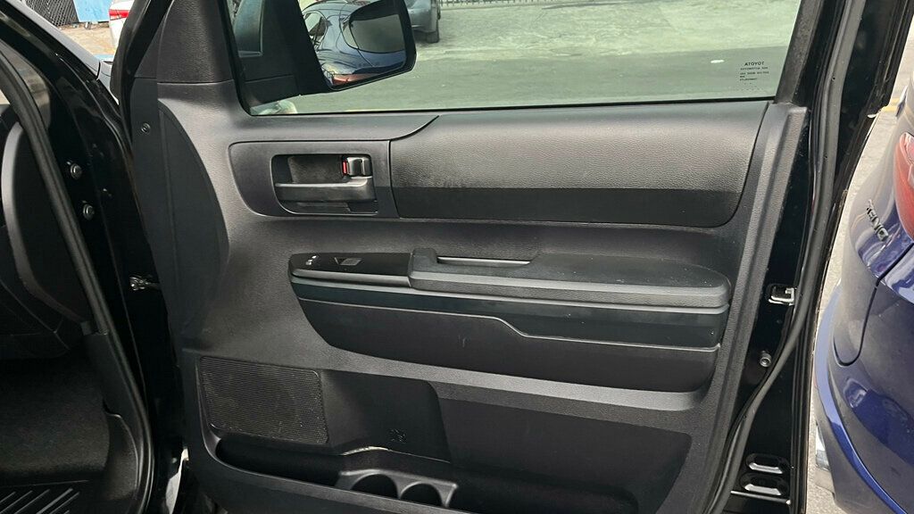 2016 Toyota Tundra - 22853904 - 9