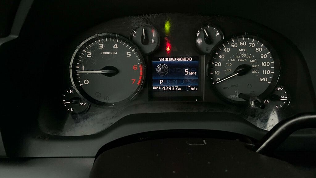 2016 Toyota Tundra - 22853904 - 12