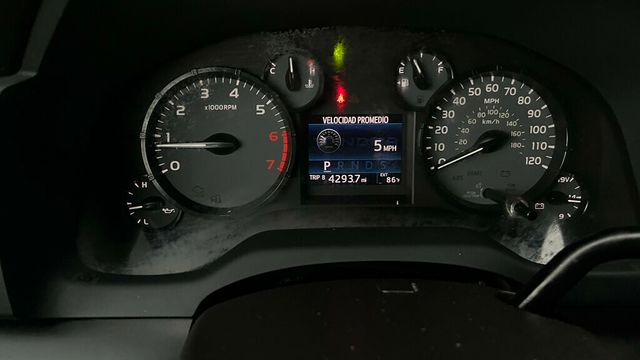 2016 Toyota Tundra  - 22853904 - 12