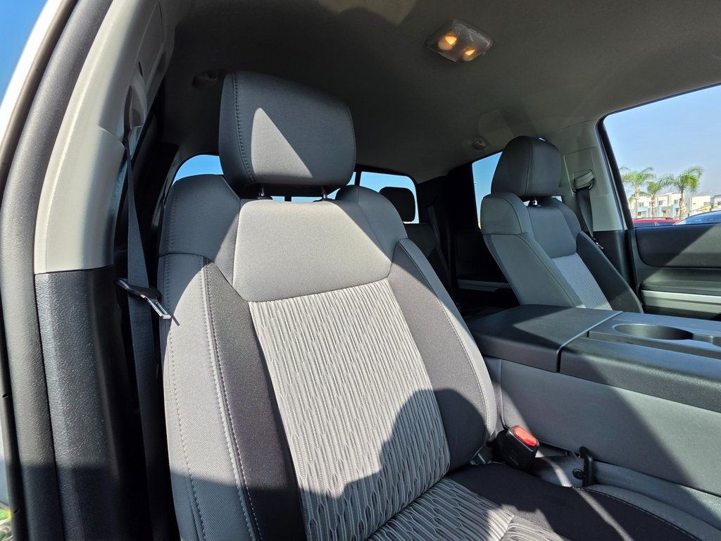 2016 Toyota Tundra  - 22944119 - 10