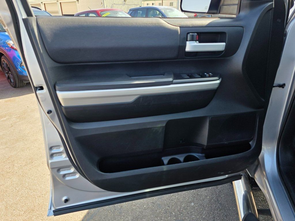 2016 Toyota Tundra  - 22944119 - 23