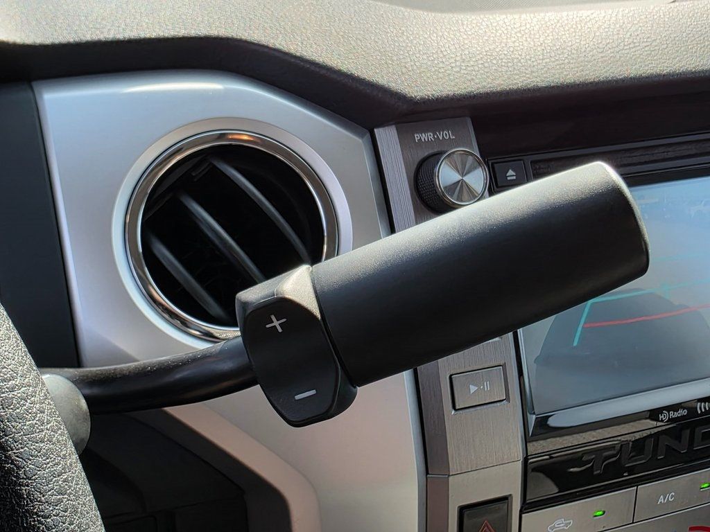 2016 Toyota Tundra  - 22944119 - 38