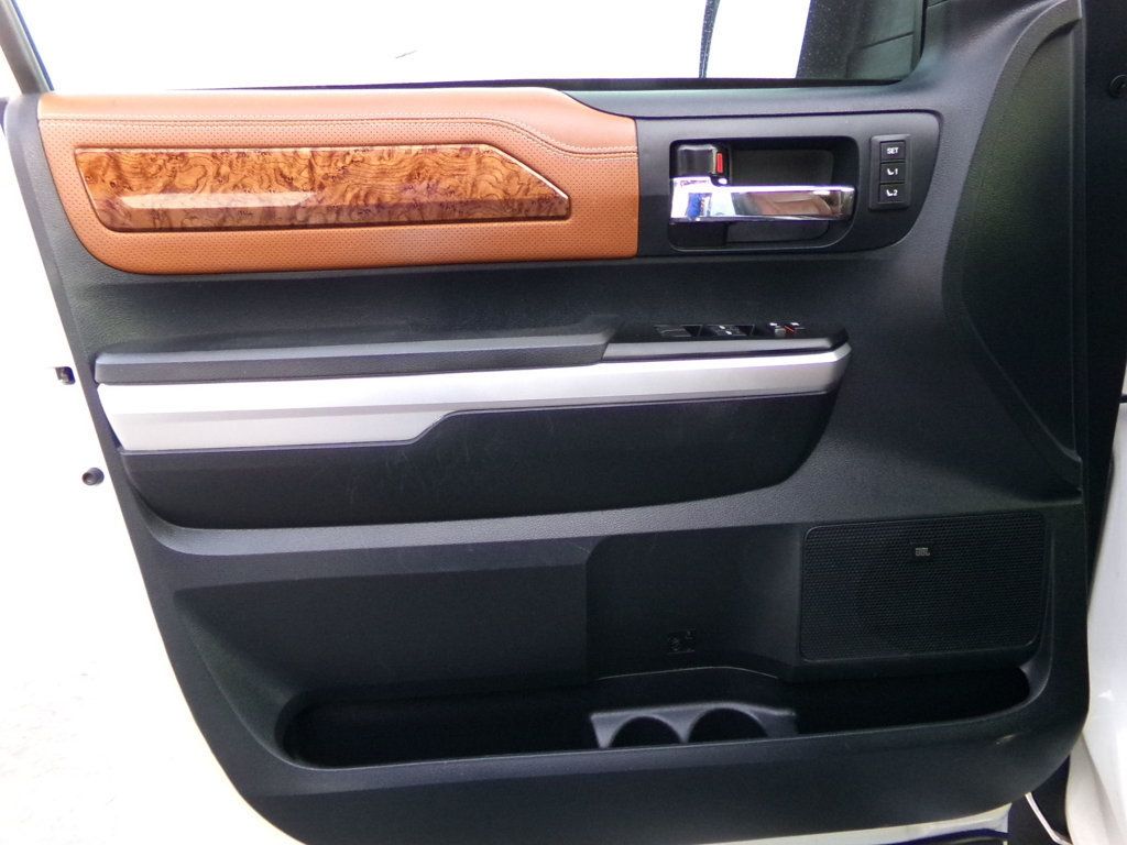 2016 Toyota Tundra 1794 Edition CrewMax 5.7L V8 FFV 4WD 6-Speed Automatic - 22982863 - 10