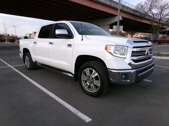 2016 Toyota Tundra 1794 Edition CrewMax 5.7L V8 FFV 4WD 6-Speed Automatic - 22982863 - 3