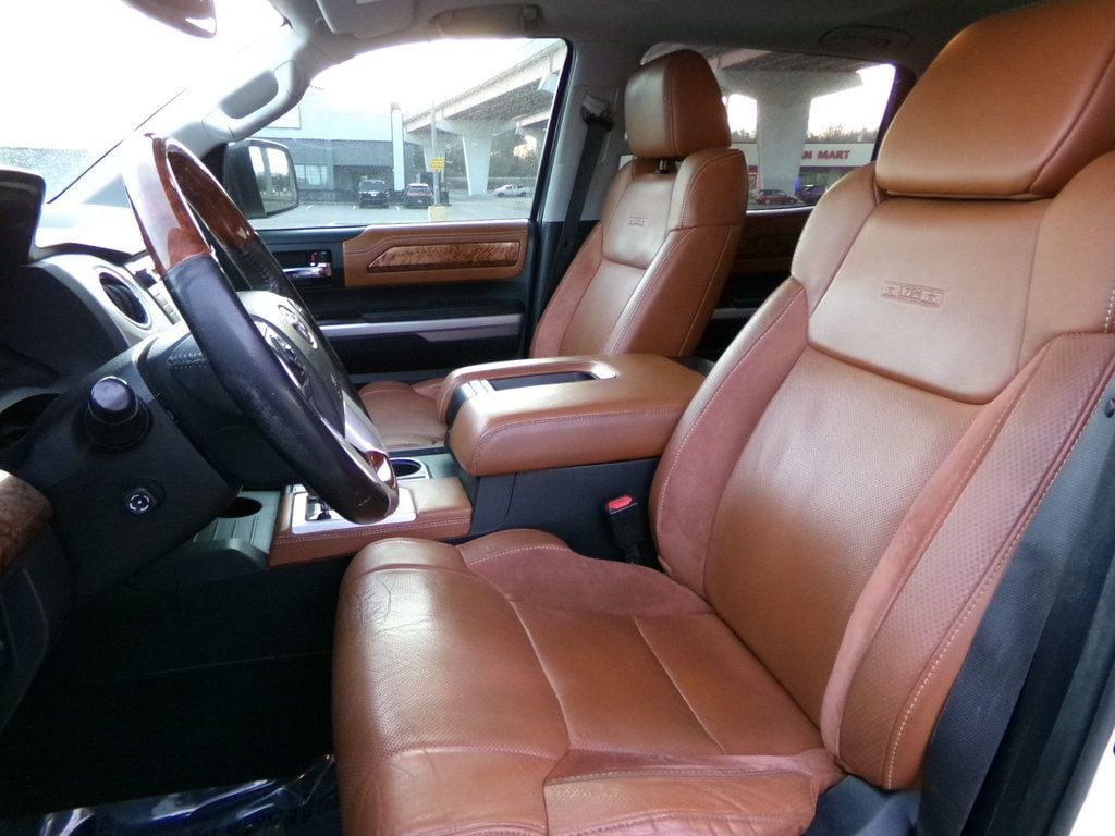 2016 Toyota Tundra 1794 Edition CrewMax 5.7L V8 FFV 4WD 6-Speed Automatic - 22982863 - 8