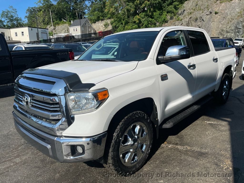 2016 Toyota Tundra 1794 Edition CrewMax 5.7L V8 FFV 6-Speed Automatic - 22047867 - 5