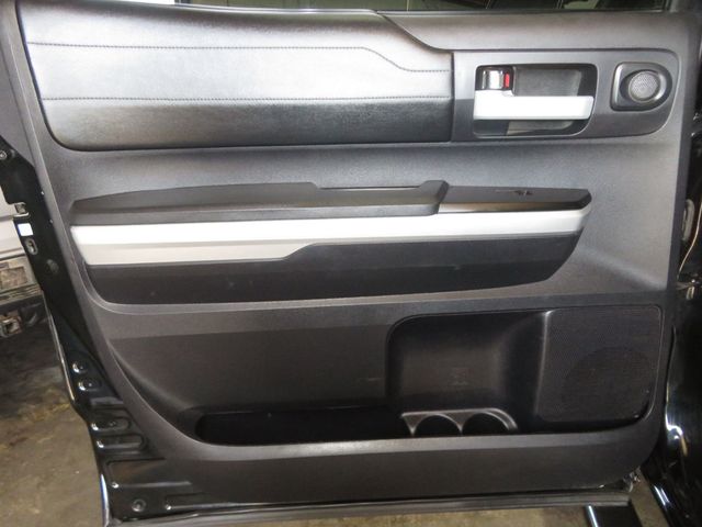 2016 Toyota Tundra LIMITED 2OWNER AZ TUNDRA EXTRA CLEAN CREWMAX 4X4  - 22963976 - 23