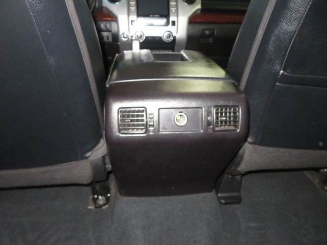 2016 Toyota Tundra LIMITED 2OWNER AZ TUNDRA EXTRA CLEAN CREWMAX 4X4  - 22963976 - 38