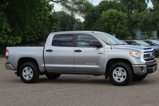 2016 Toyota Tundra NOT ACTUAL MILES 4X4 SR5 CREWMAX 5.7L V8  - 23017578 - 0