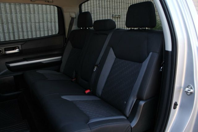 2016 Toyota Tundra NOT ACTUAL MILES 4X4 SR5 CREWMAX 5.7L V8  - 23017578 - 26