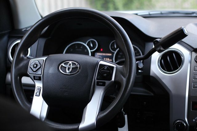 2016 Toyota Tundra NOT ACTUAL MILES 4X4 SR5 CREWMAX 5.7L V8  - 23017578 - 27