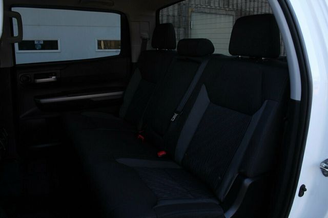 2016 Toyota Tundra ONE OWNER CREWMAX SR5 W/ PREMIUM AUDIO - 22936813 - 27