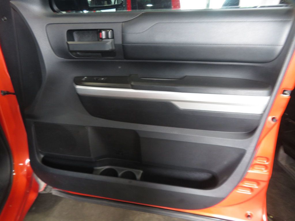 2016 Toyota Tundra SALVAGE TITLE LIMITED 4X4 TUNDRA 5.7 EXTRA CLEAN LEATHER 4X4  - 23086772 - 31