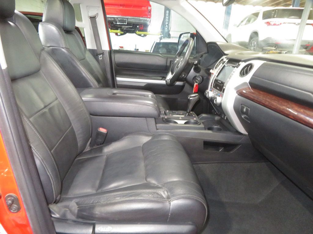 2016 Toyota Tundra SALVAGE TITLE LIMITED 4X4 TUNDRA 5.7 EXTRA CLEAN LEATHER 4X4  - 23086772 - 32
