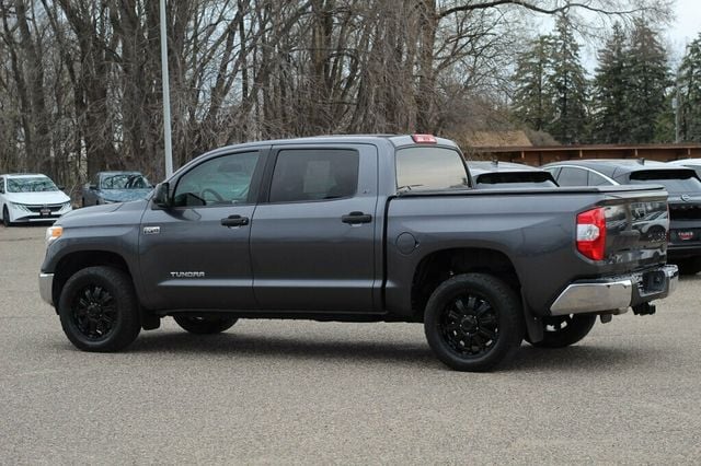 2016 Toyota Tundra SR5 CREWMAX - 23005861 - 17