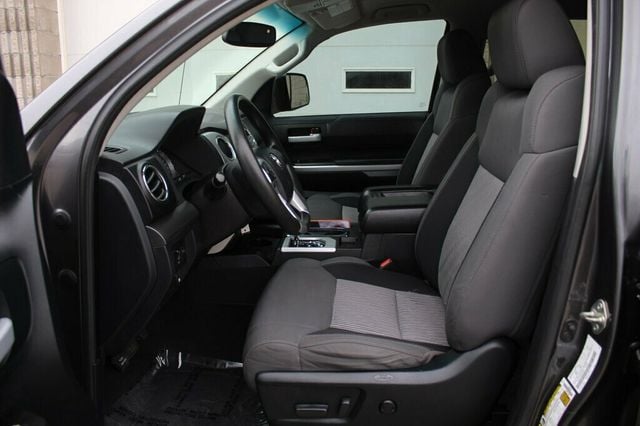 2016 Toyota Tundra SR5 CREWMAX - 23005861 - 20