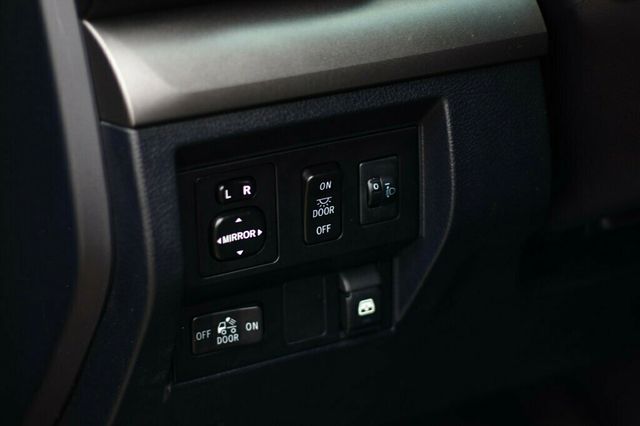 2016 Toyota Tundra SR5 CREWMAX - 23005861 - 24