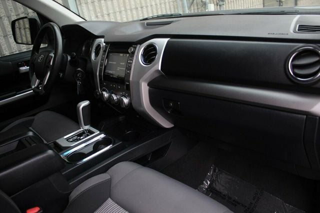 2016 Toyota Tundra SR5 CREWMAX - 23005861 - 8