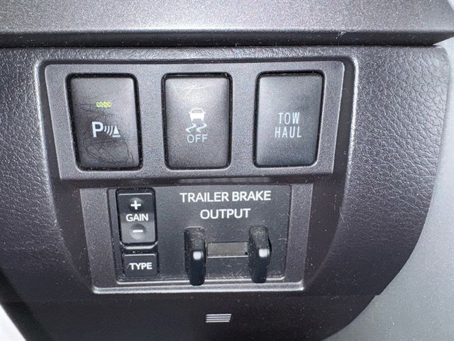 2016 Toyota Tundra SR5 CrewMax 5.7L V8 4WD 6-Speed Automatic - 22991975 - 20